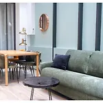 Apartment Saint Germain des Près by Studio prestige